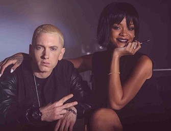 Eminem & Rihanna Perform Stan At Lollapalooza (Video)